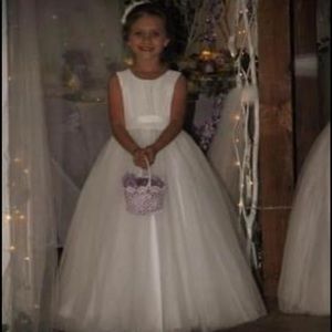 Flower girl dress